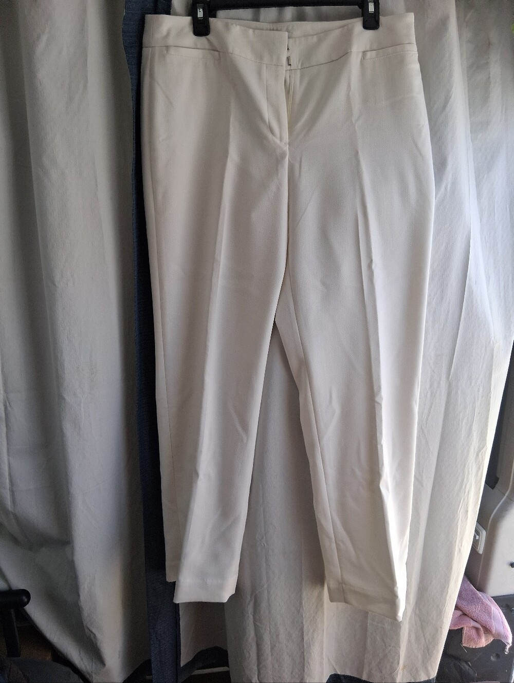 Liz Claiborne Cream Skinny Dress Pants